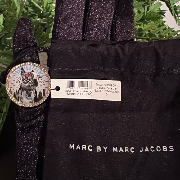 Marc Jacobs Flip Dog Ring WSsparkling Stones NWT - Picture 1 of 11